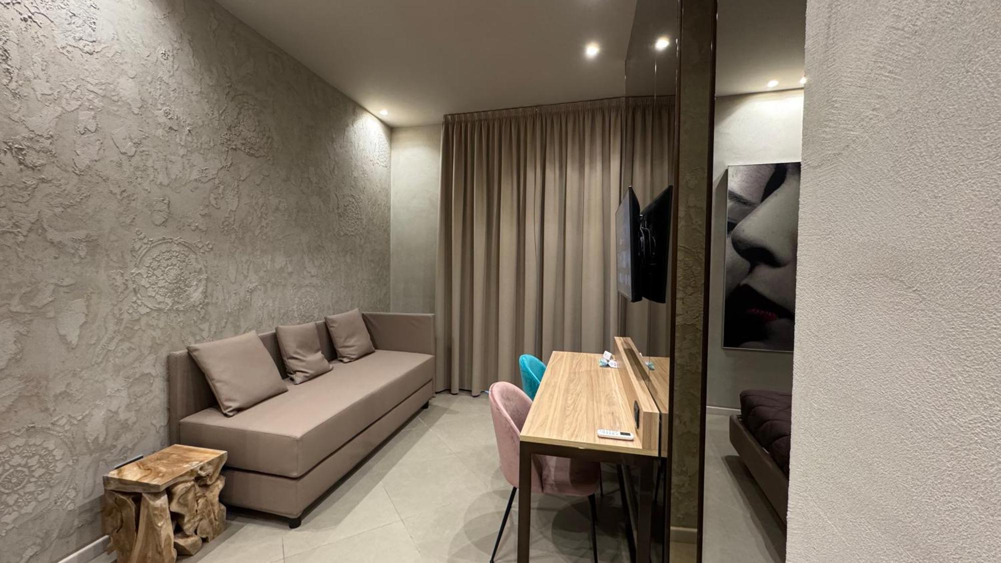 Tropicana Room Caserta Exteriér fotografie